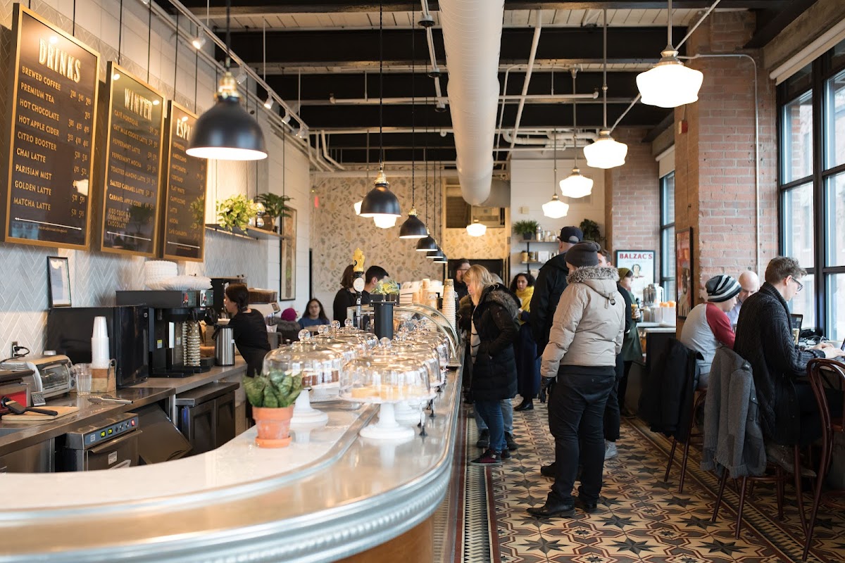 Balzac's Liberty Village interior