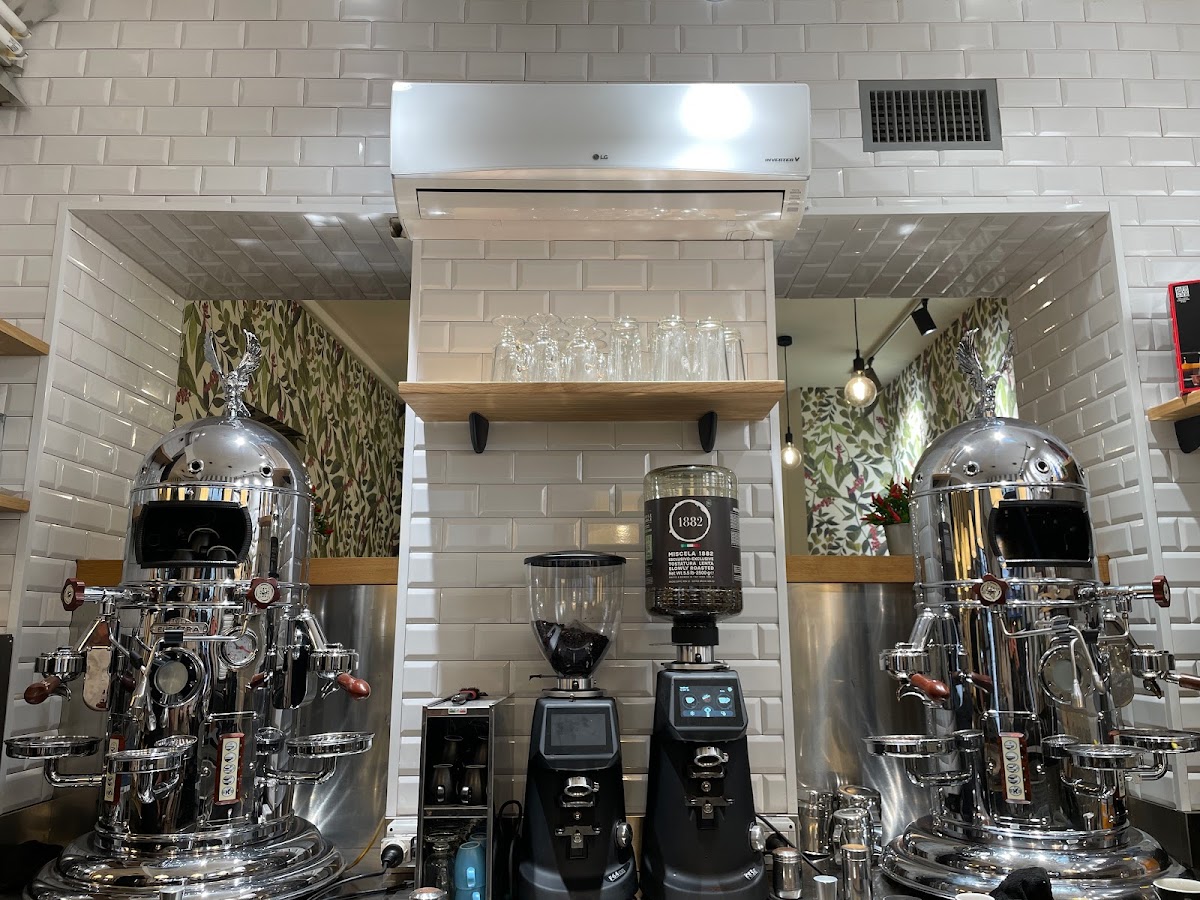 Caffè Vergnano interior