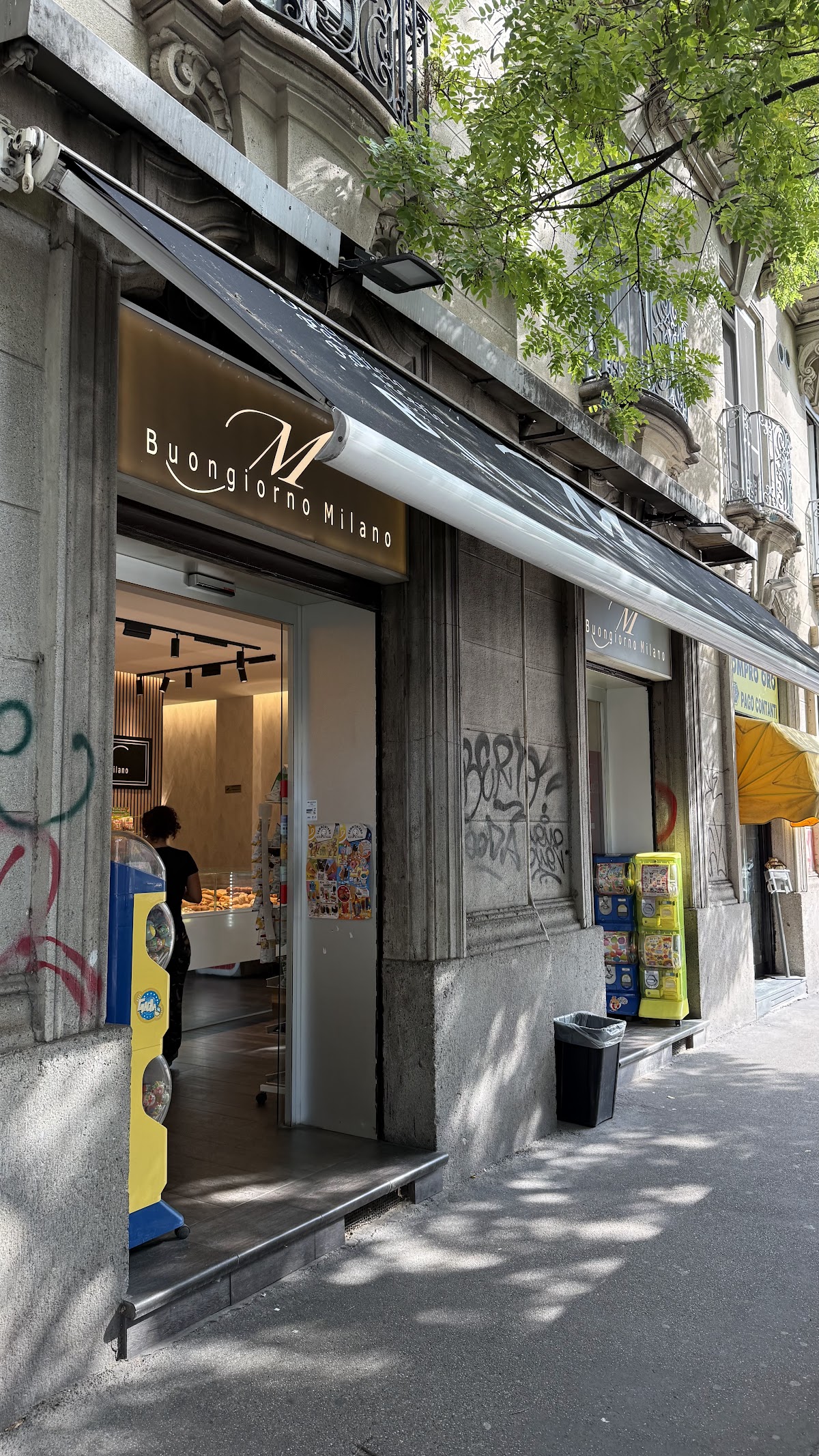 Buongiorno Milano interior