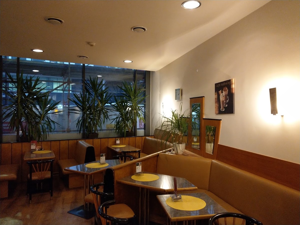 Cafe Bistro interior