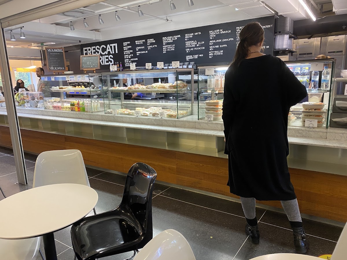 Frescati Stories interior