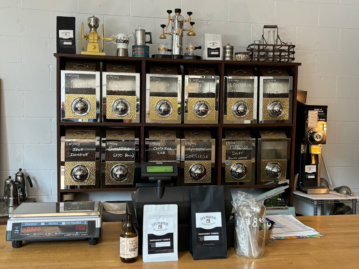sylphidecafe interior