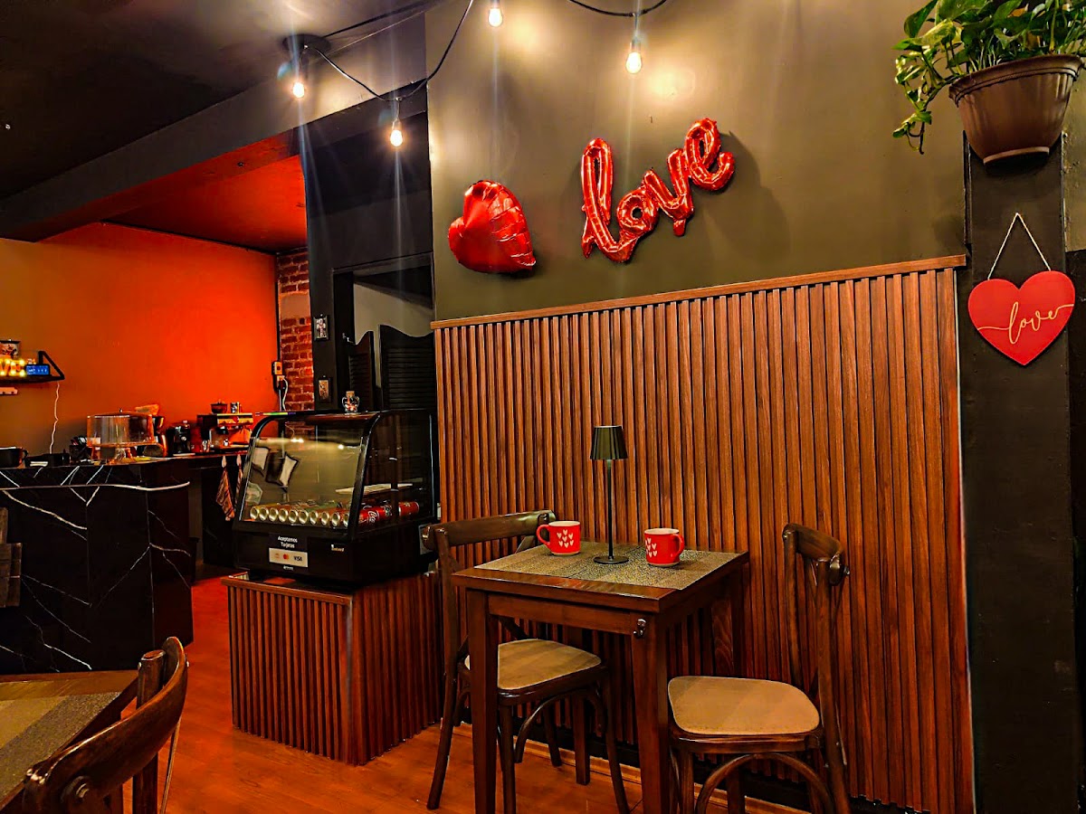 La pausa Cafe interior