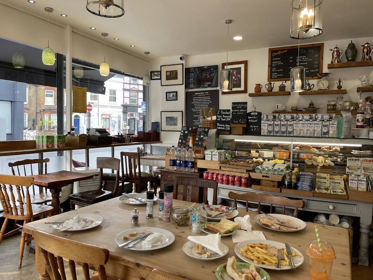 Cafe Blanca interior