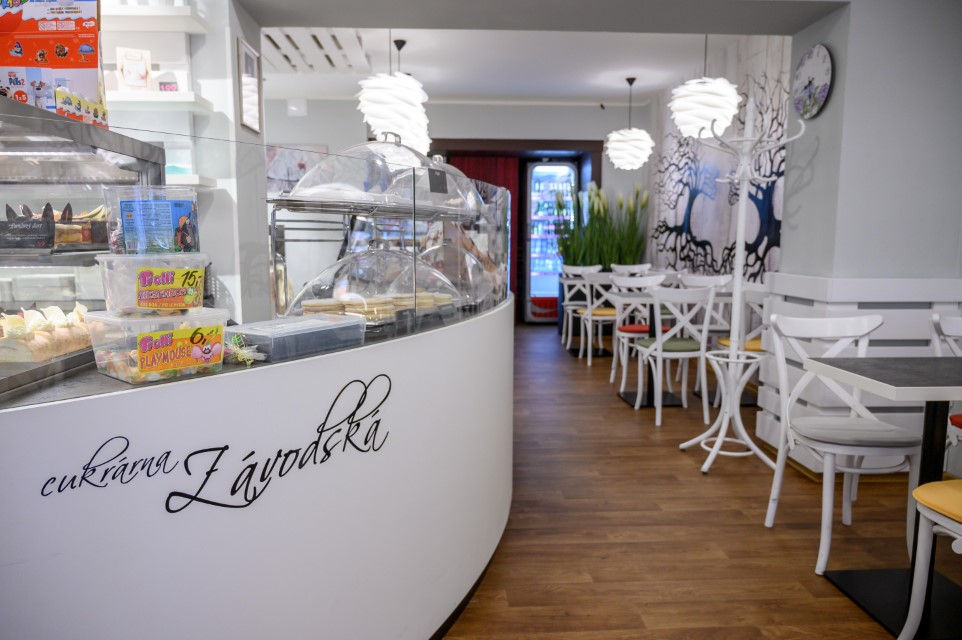 Cukrárna Závodská interior