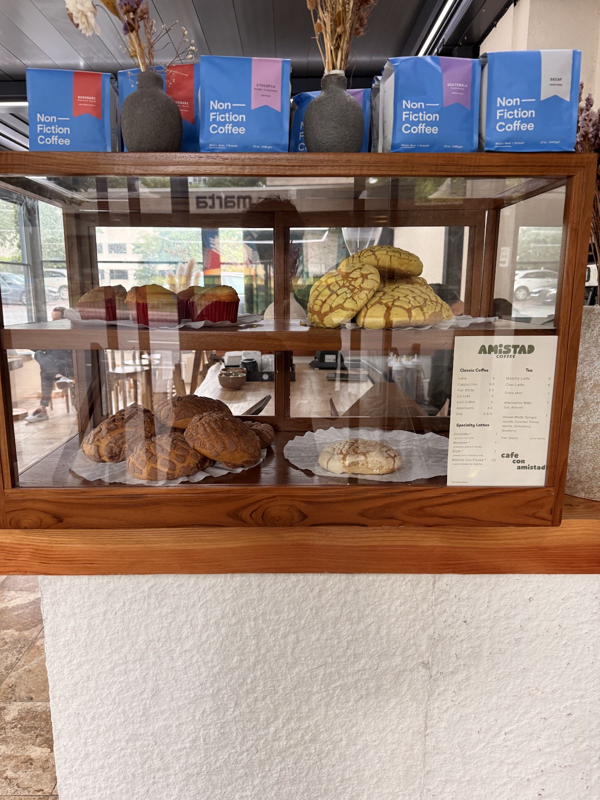 Amistad Coffee interior