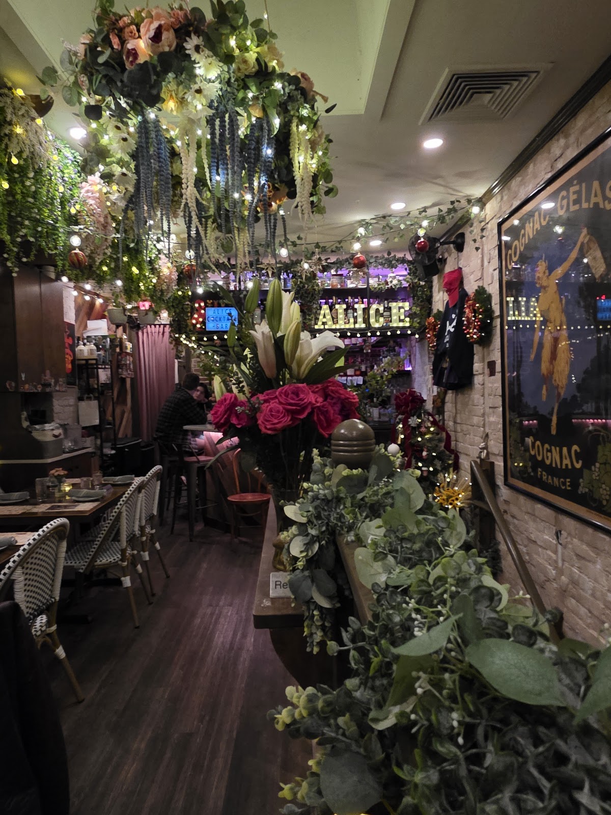 Photo of Alice Comfort Cocktail