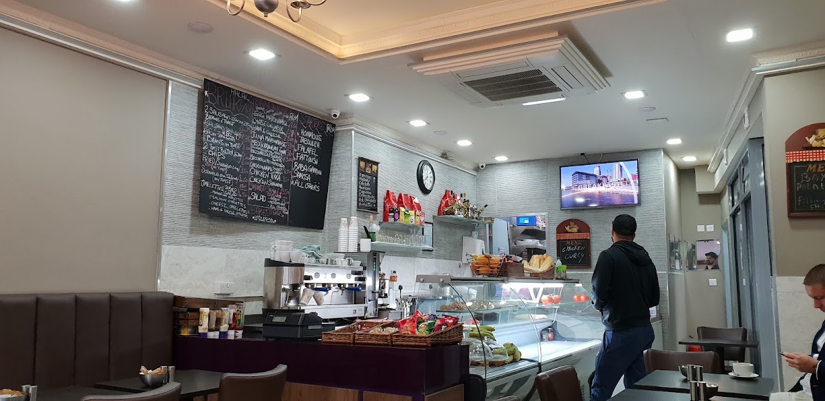 Rym Cafe interior