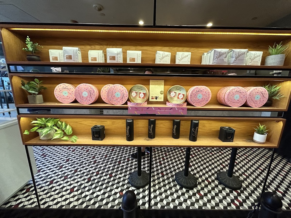 Sidecar Doughnuts & Coffee interior