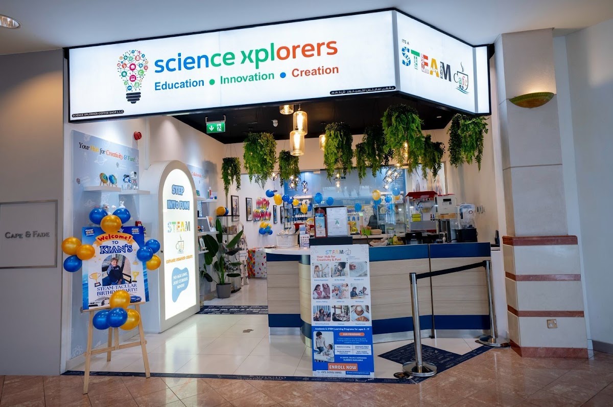 STEAM Cafe By Science Xplorers interior