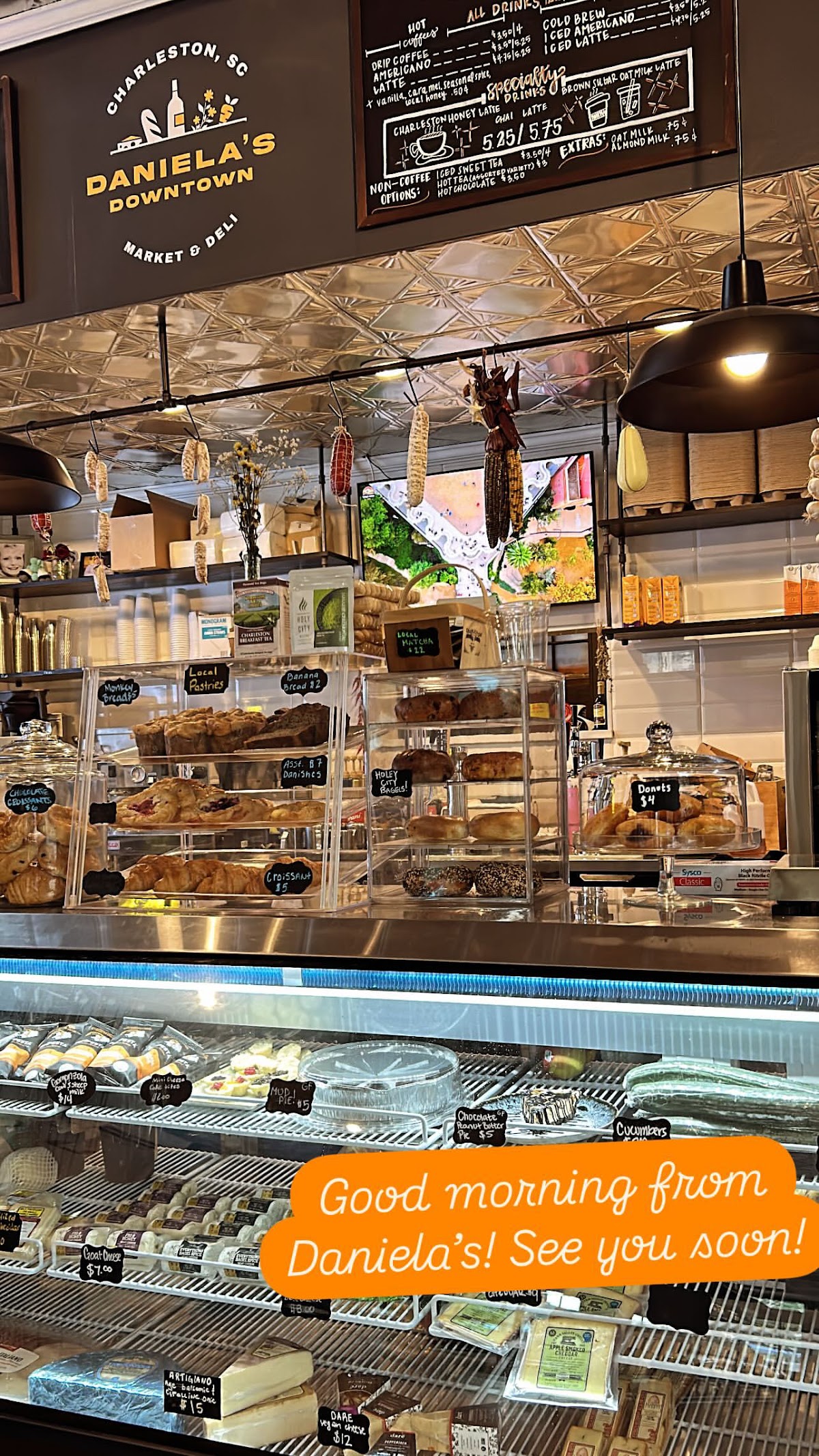 Daniela's Downtown interior