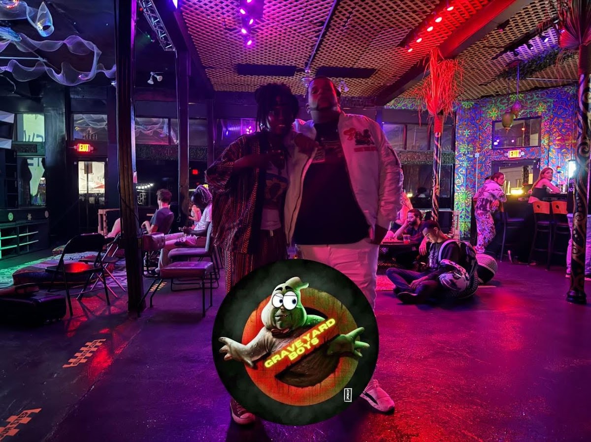 Mad Chiller World interior
