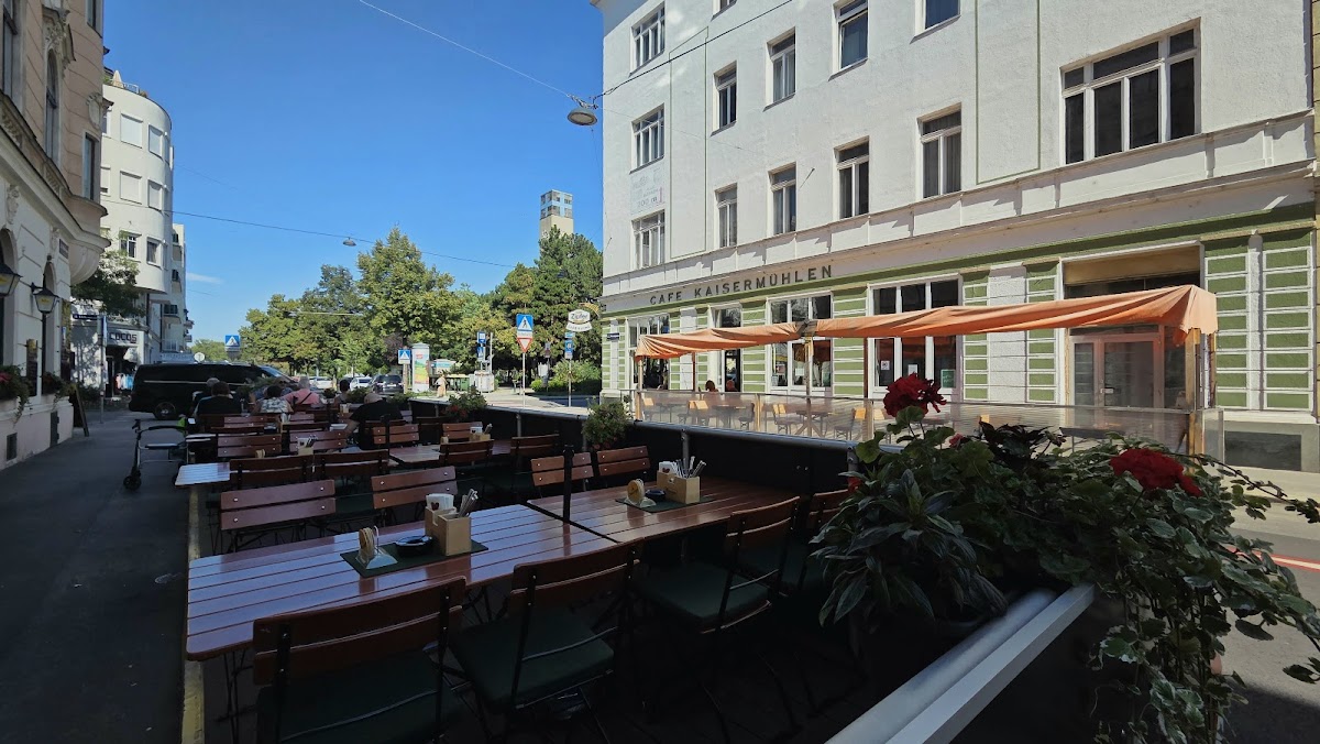 Photo of Café Kaisermühlen