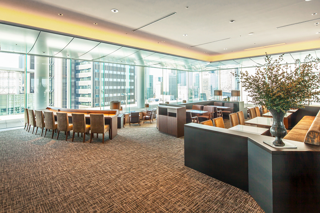 Lounge South Court interior
