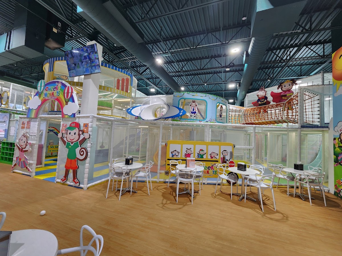 Cheeky Monkeys - The Woodlands interior