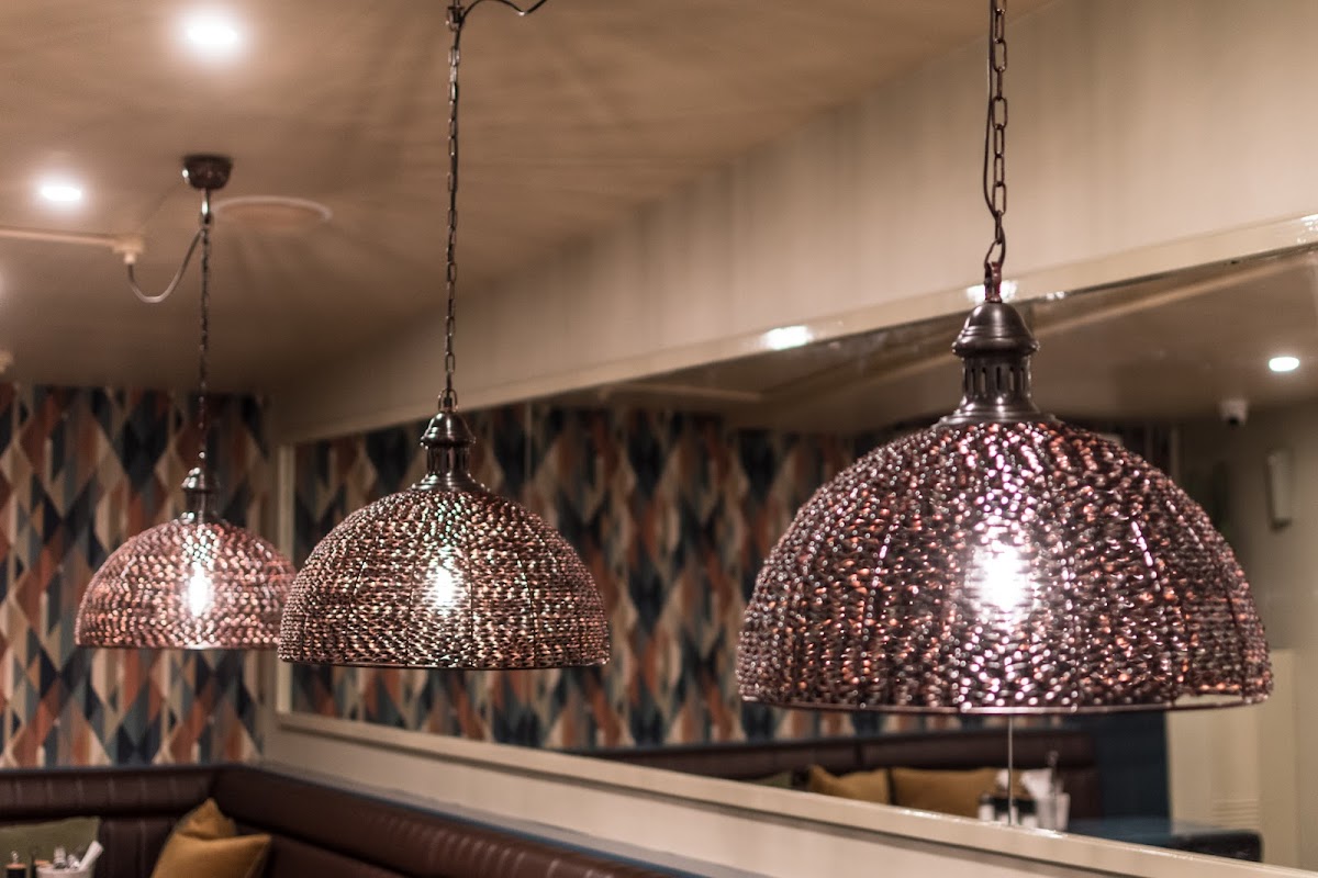 Jono's Village Eatery interior