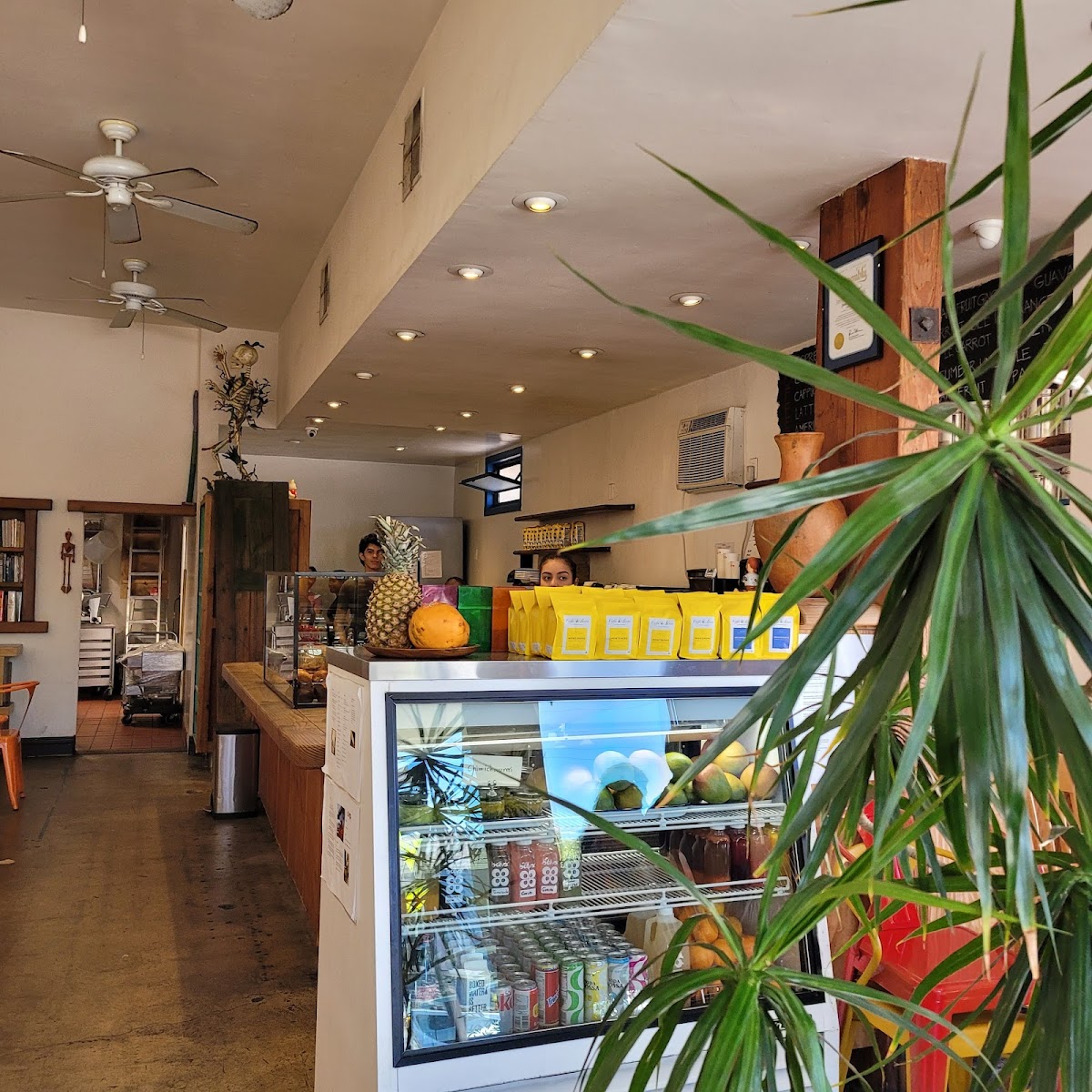 Cafe Bolivar interior