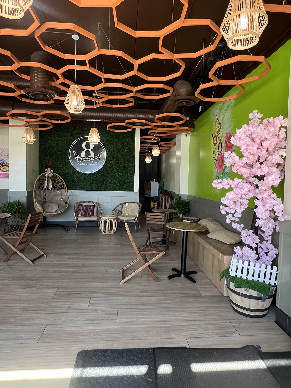 Photo of 8 Degrees Cafe and Boba