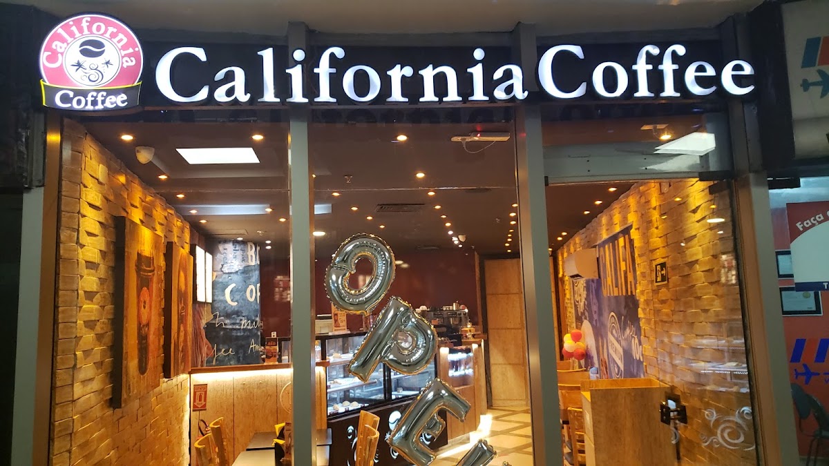 California Coffee interior