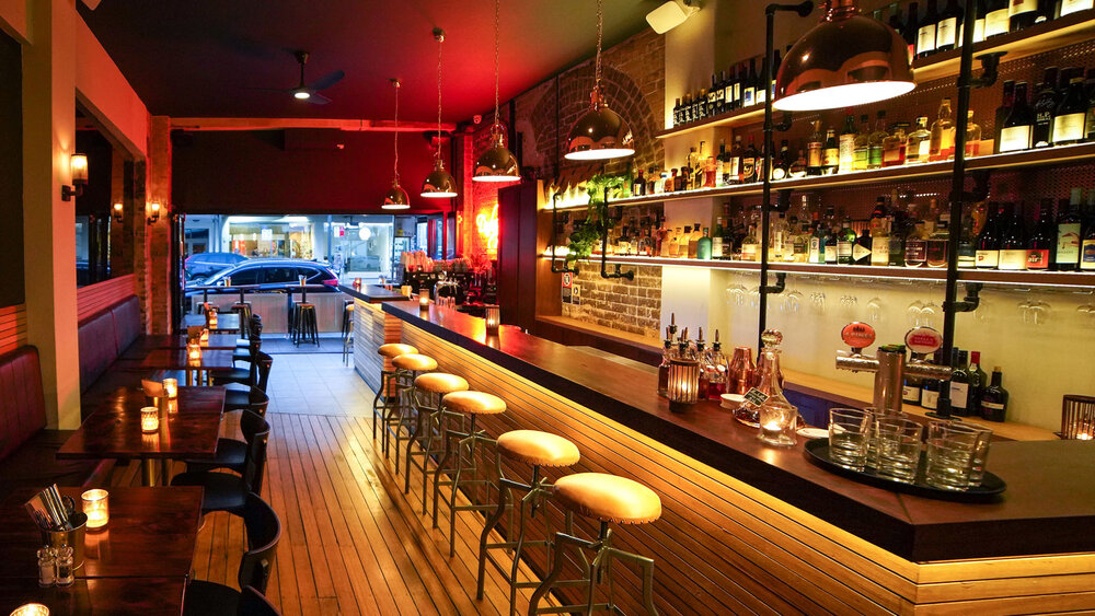 Darlings Bistro interior