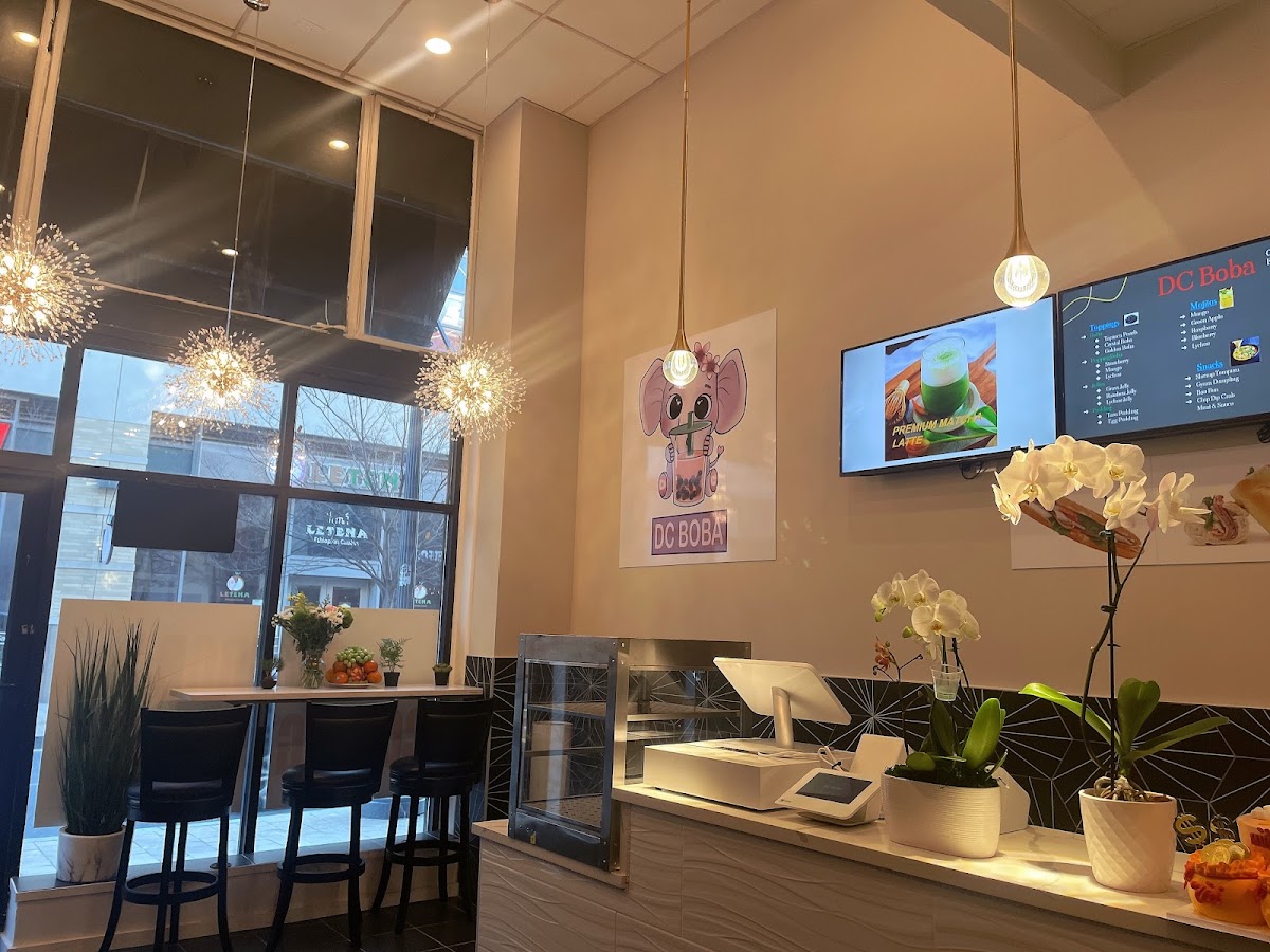 DC Boba interior