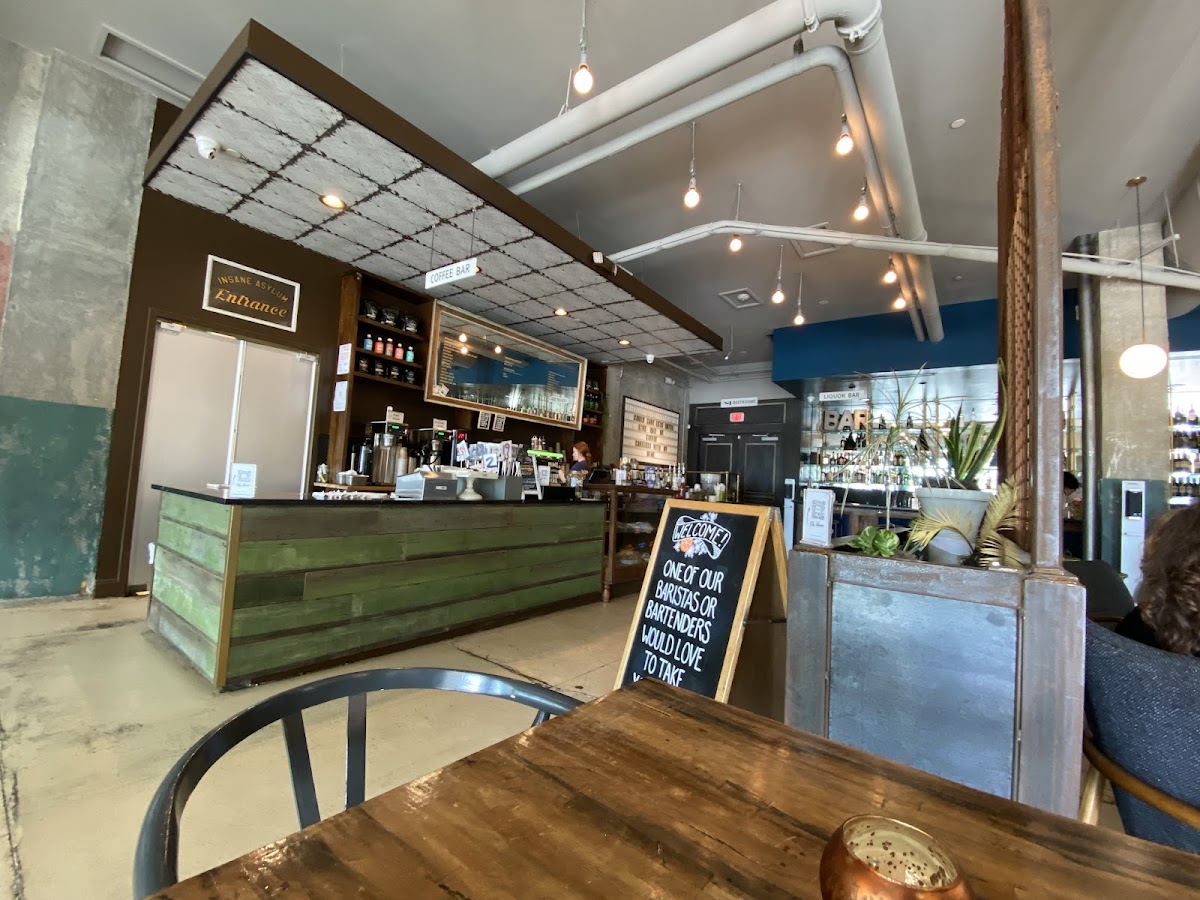 The Vintage Baton Rouge interior
