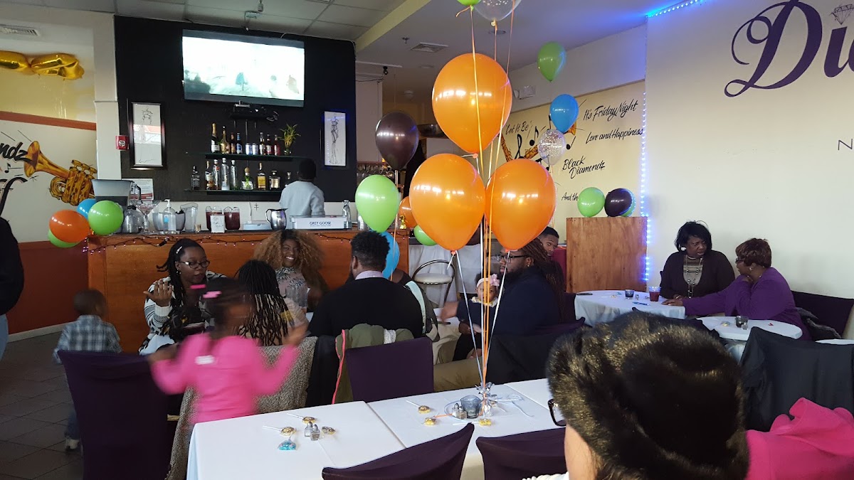 Diamondz N Da Ruff Cafe and Lounge interior