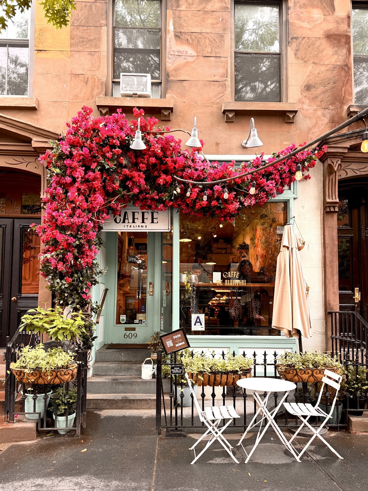 Caffe De Martini interior