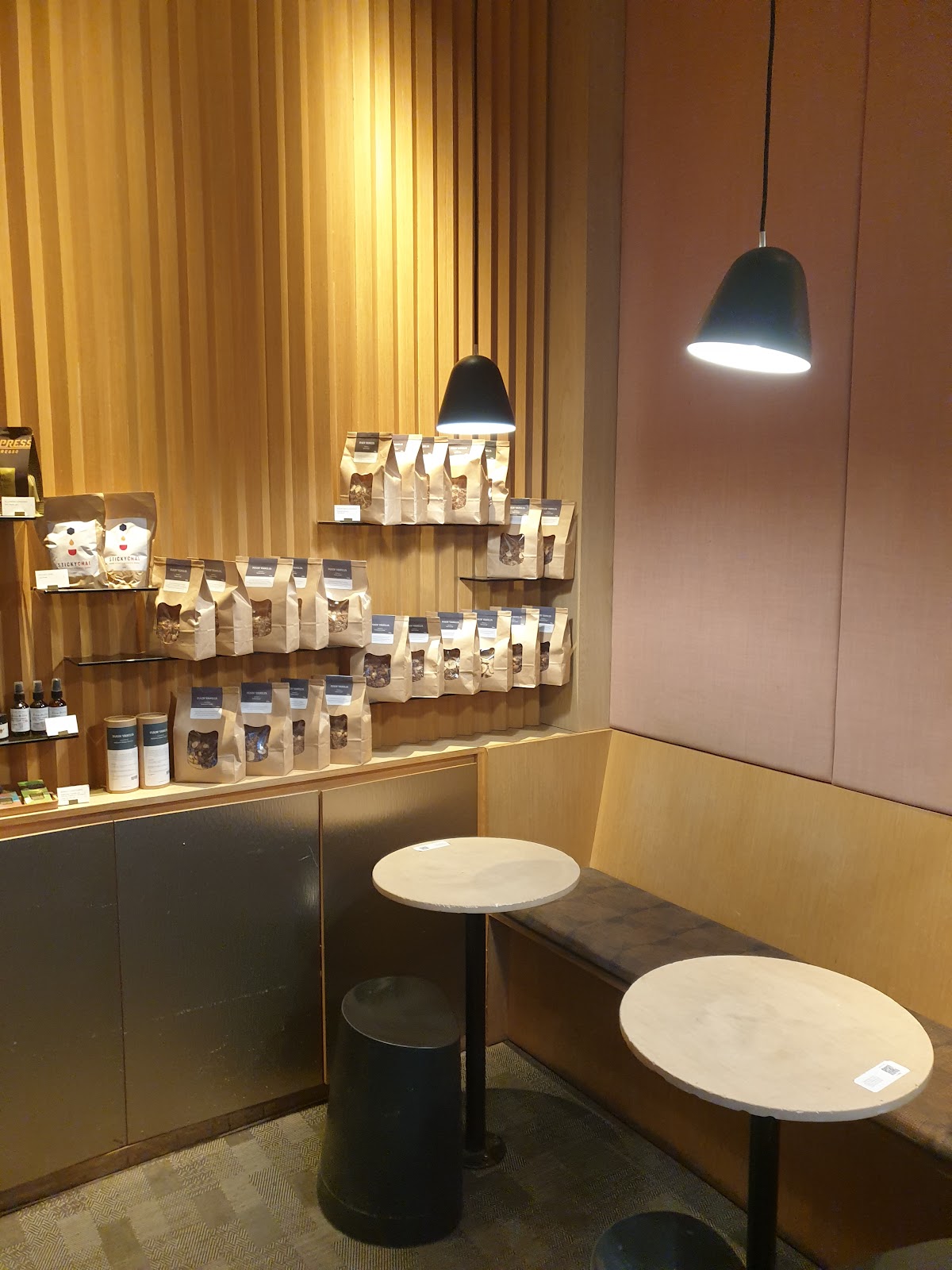 Photo of Plain Vanilla Cluny Court