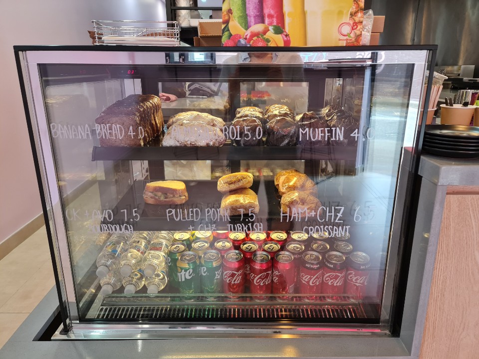 Mina's Cafe interior