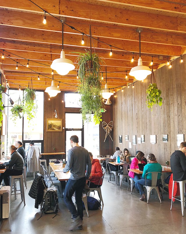 Fairlane Coffee interior