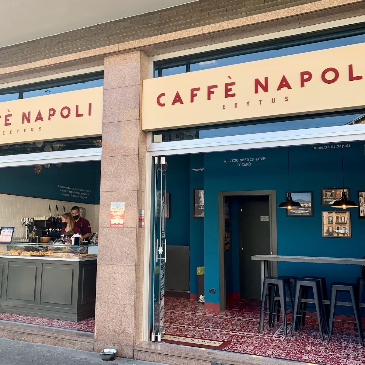 Caffe Napoli interior