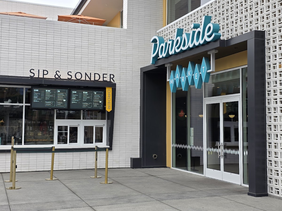 Sip & Sonder interior