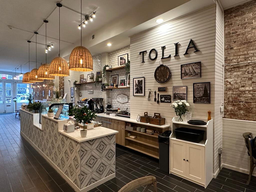 Cafe Tolia interior