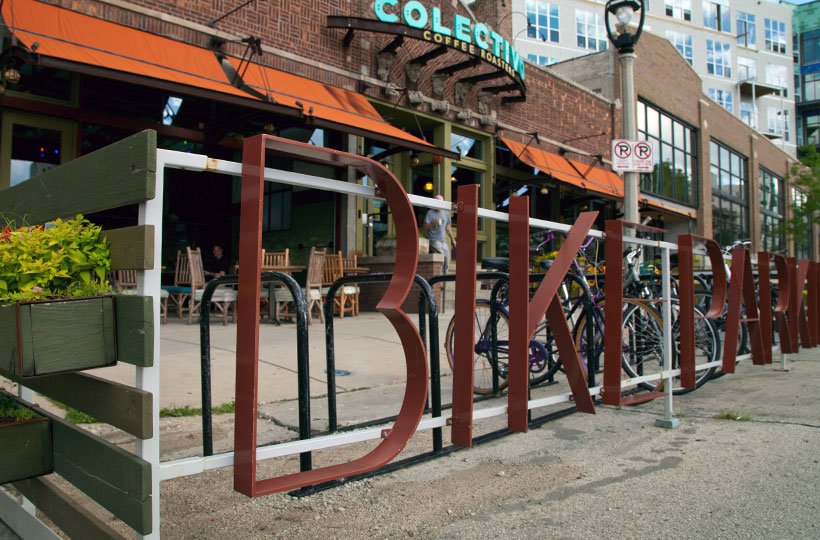 Colectivo Coffee interior
