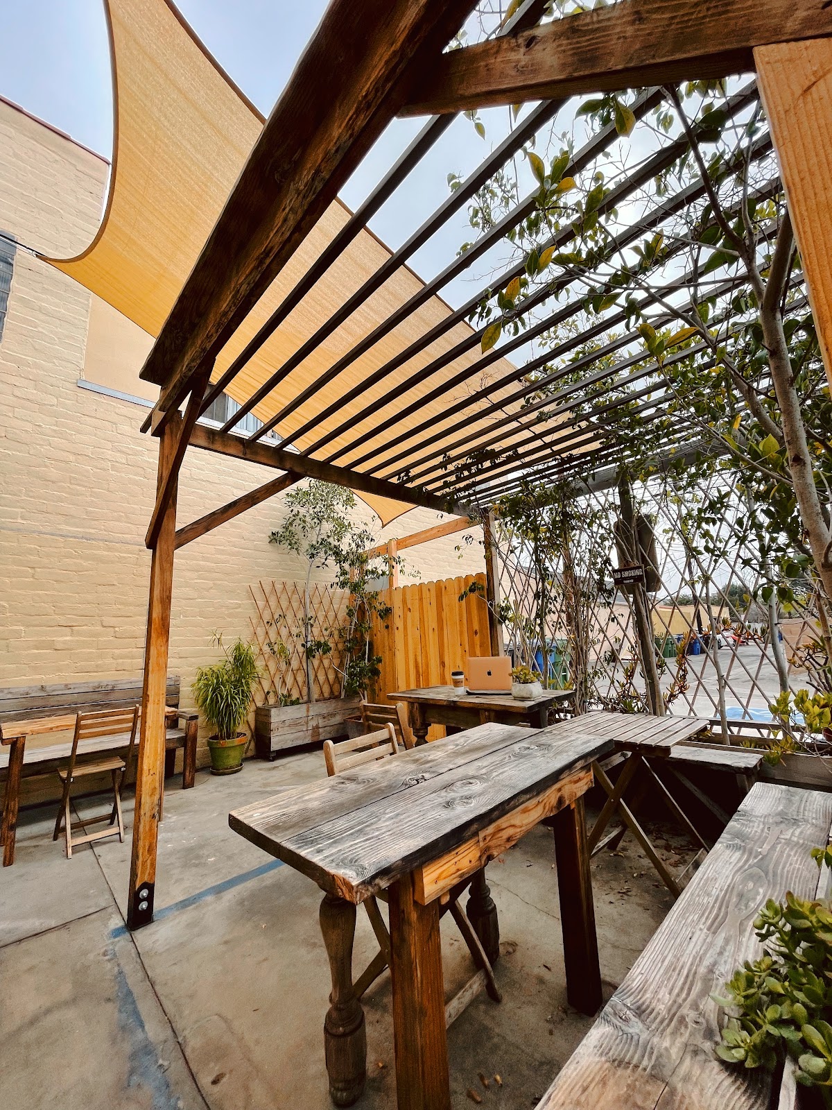 Lo/Cal Coffee & Market interior