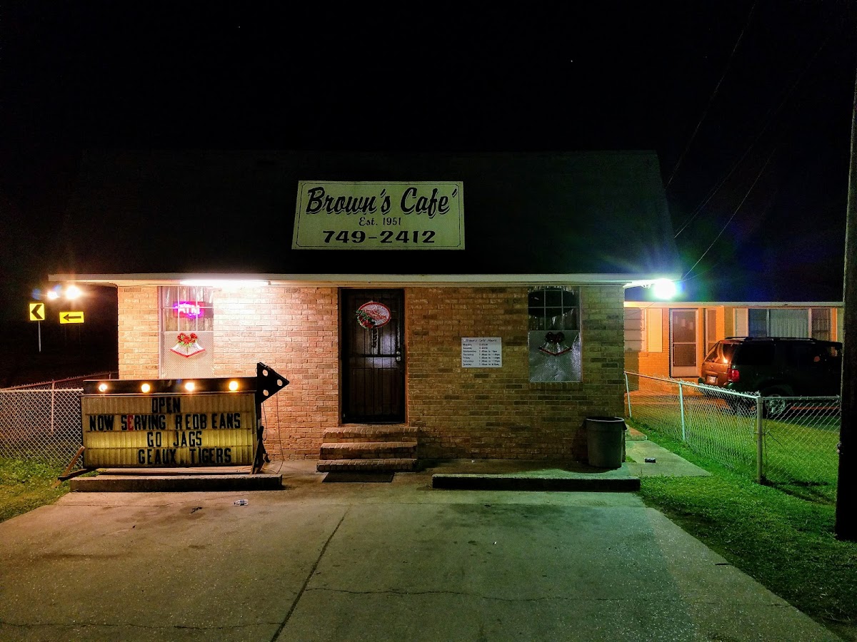 Brown's Cafe interior