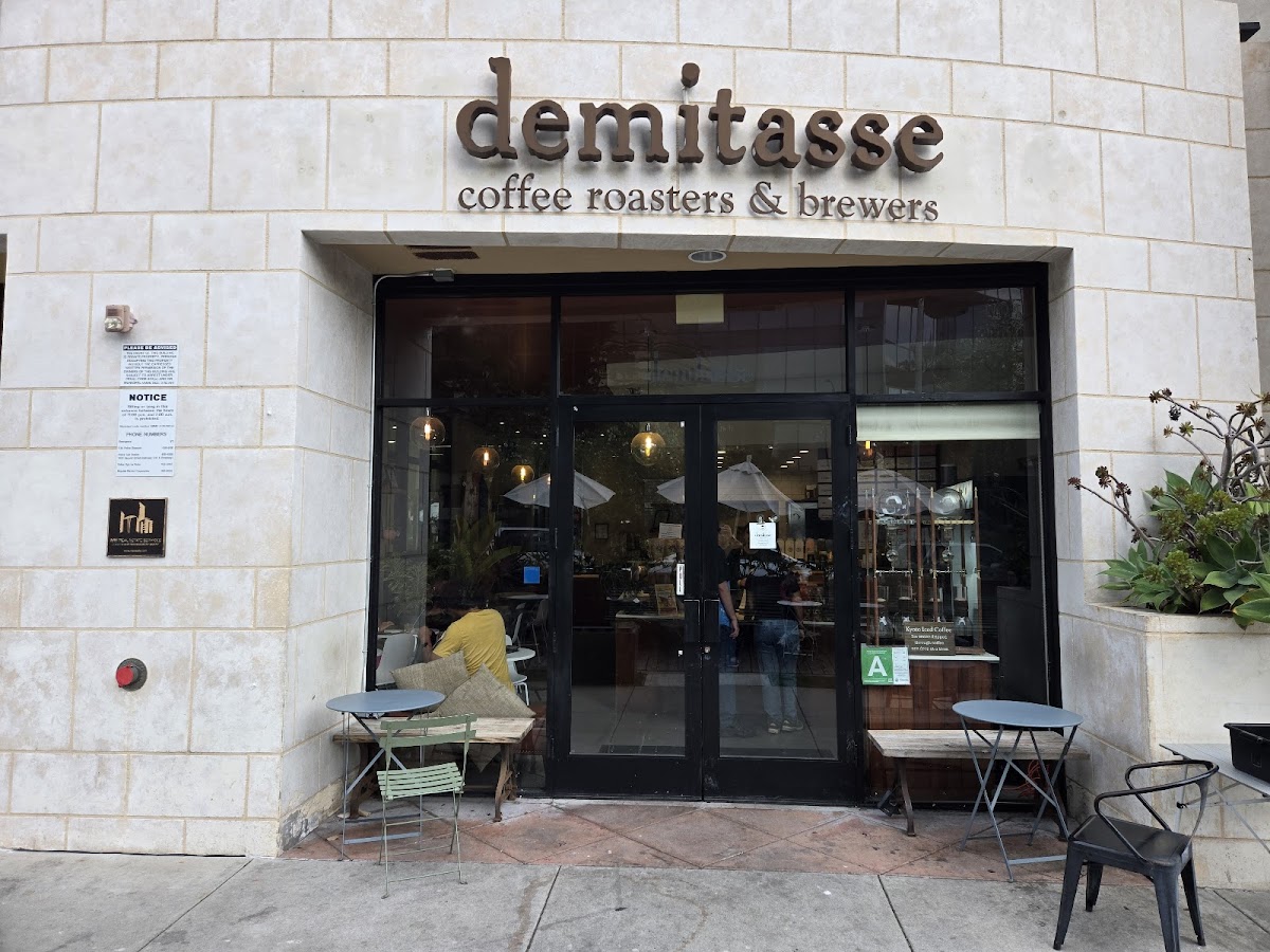 Demitasse interior