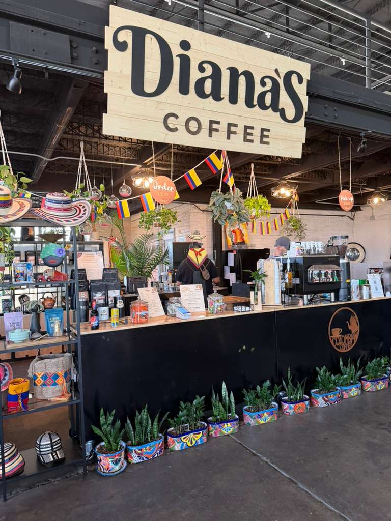 Diana’s Coffee interior