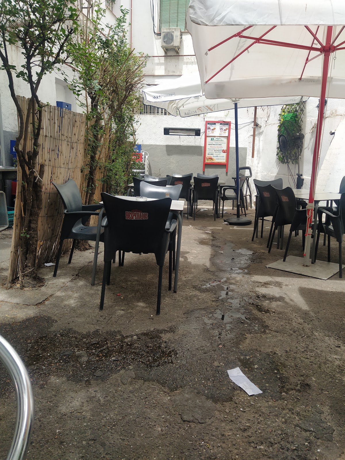 Bar la Isla de Vallecas interior