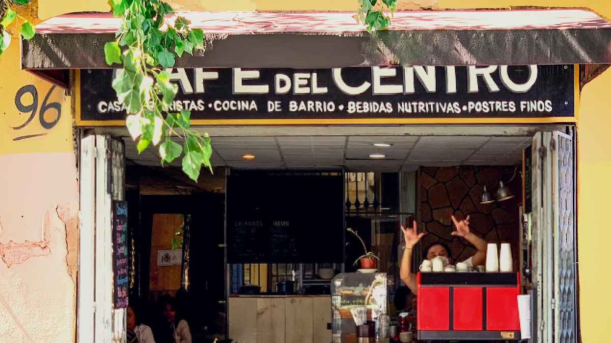 Del Centro interior