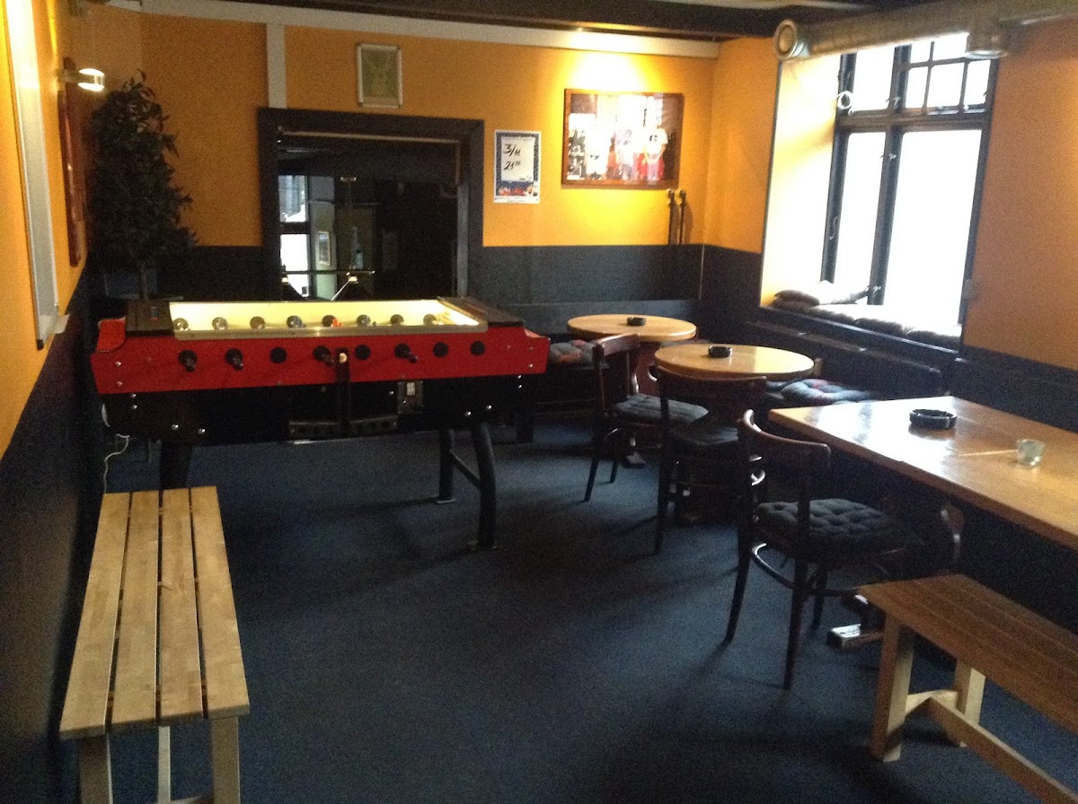 Cafe Lystig interior