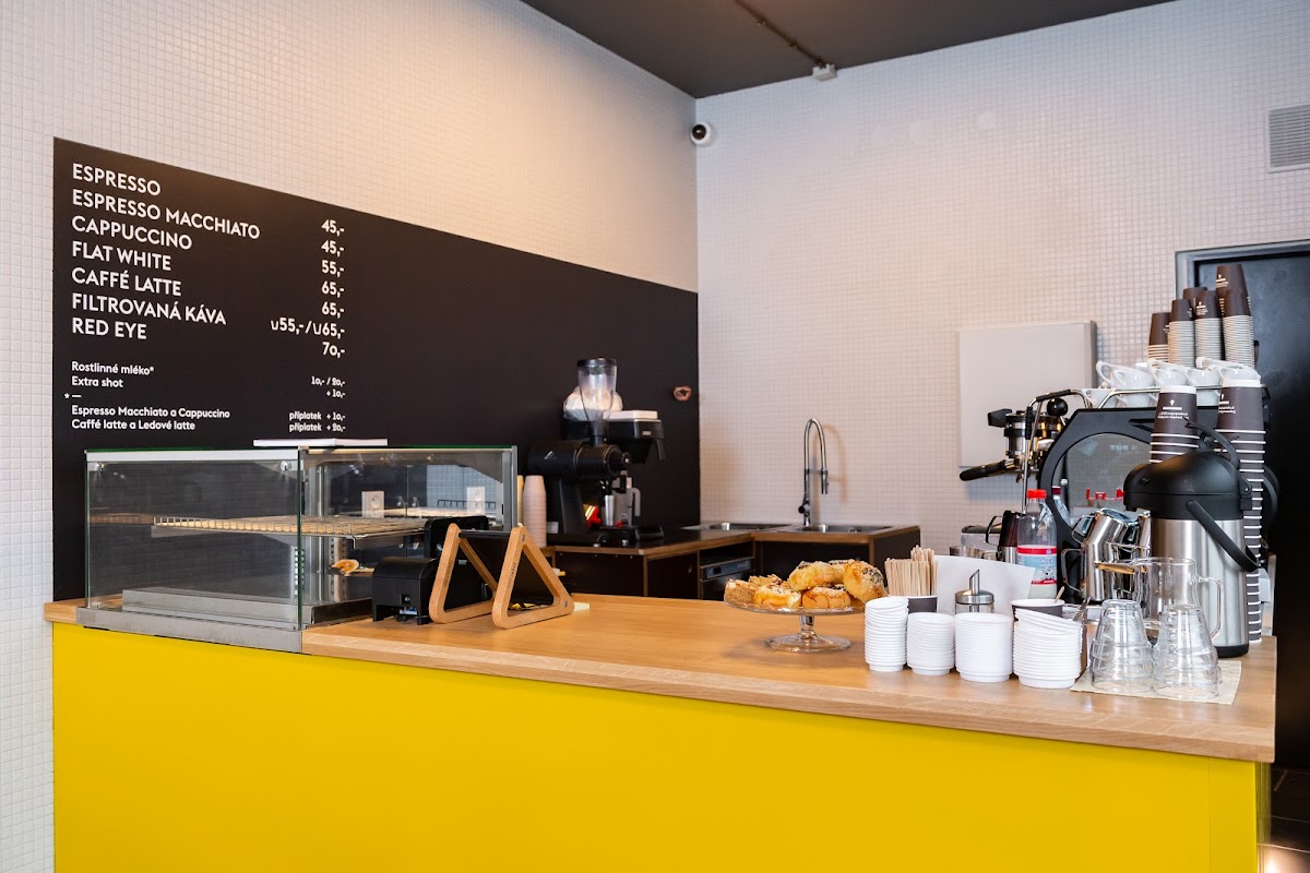 Respekt Coffee Radlicka interior