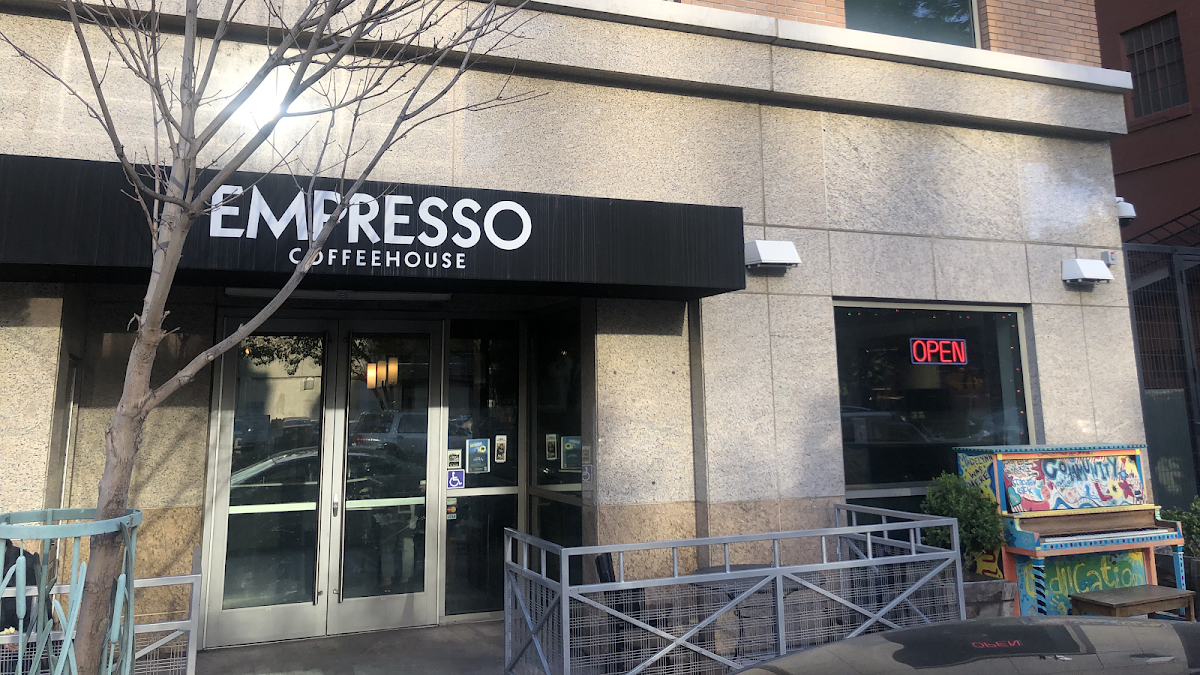 Empresso Coffee interior
