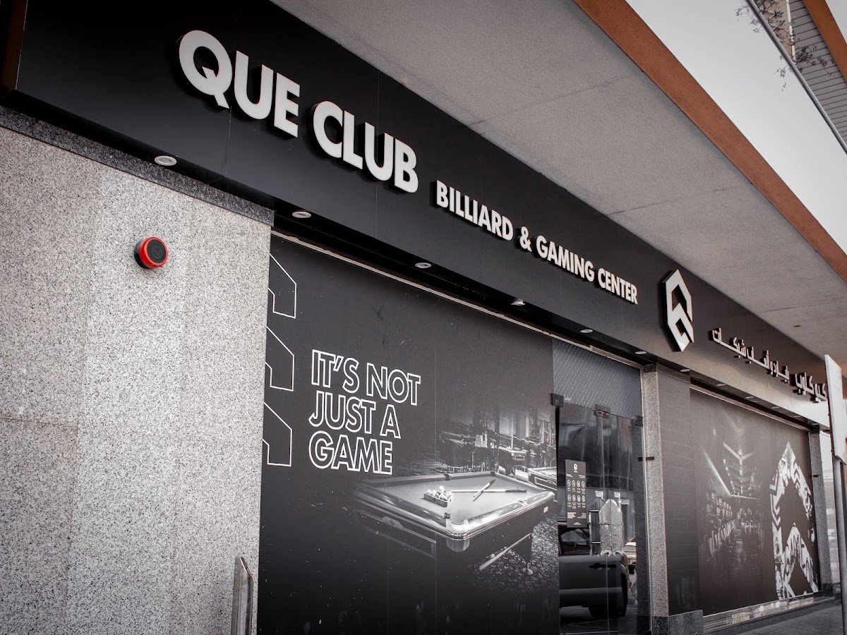 Que Club interior