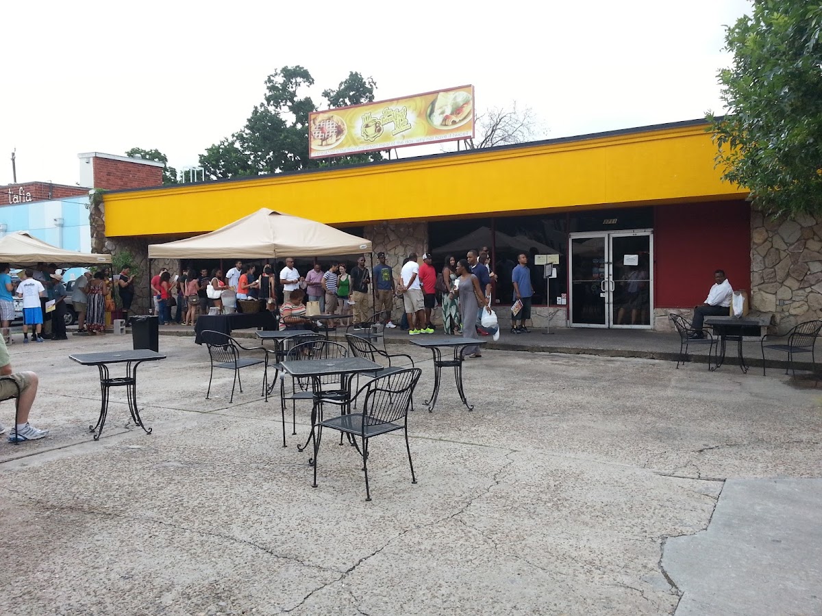 Signature Kafe interior