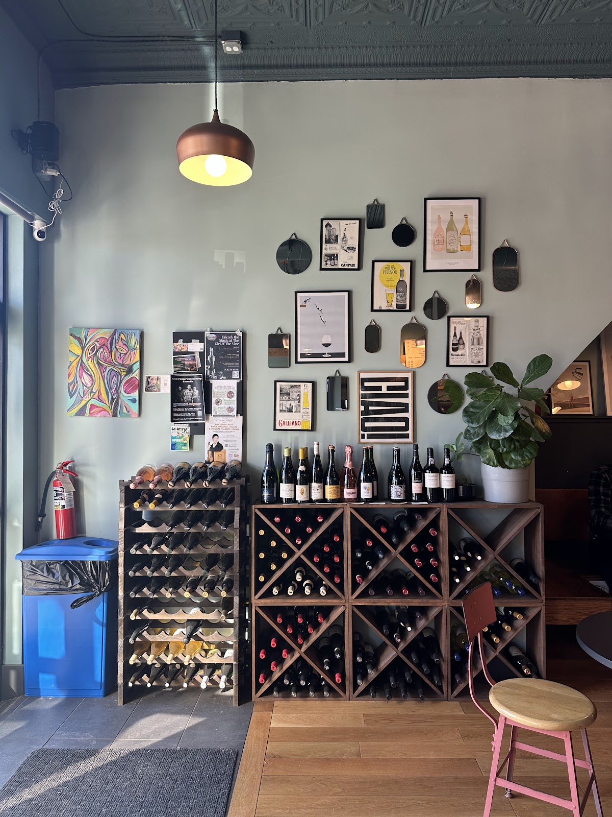 Koma Cafe interior