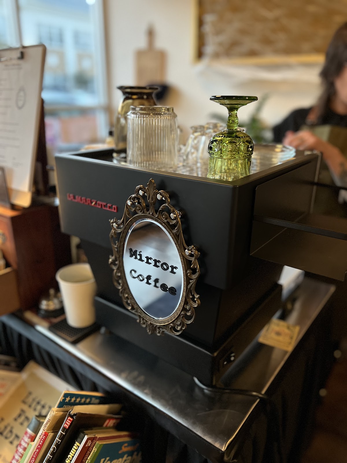 Mirror Coffee interior