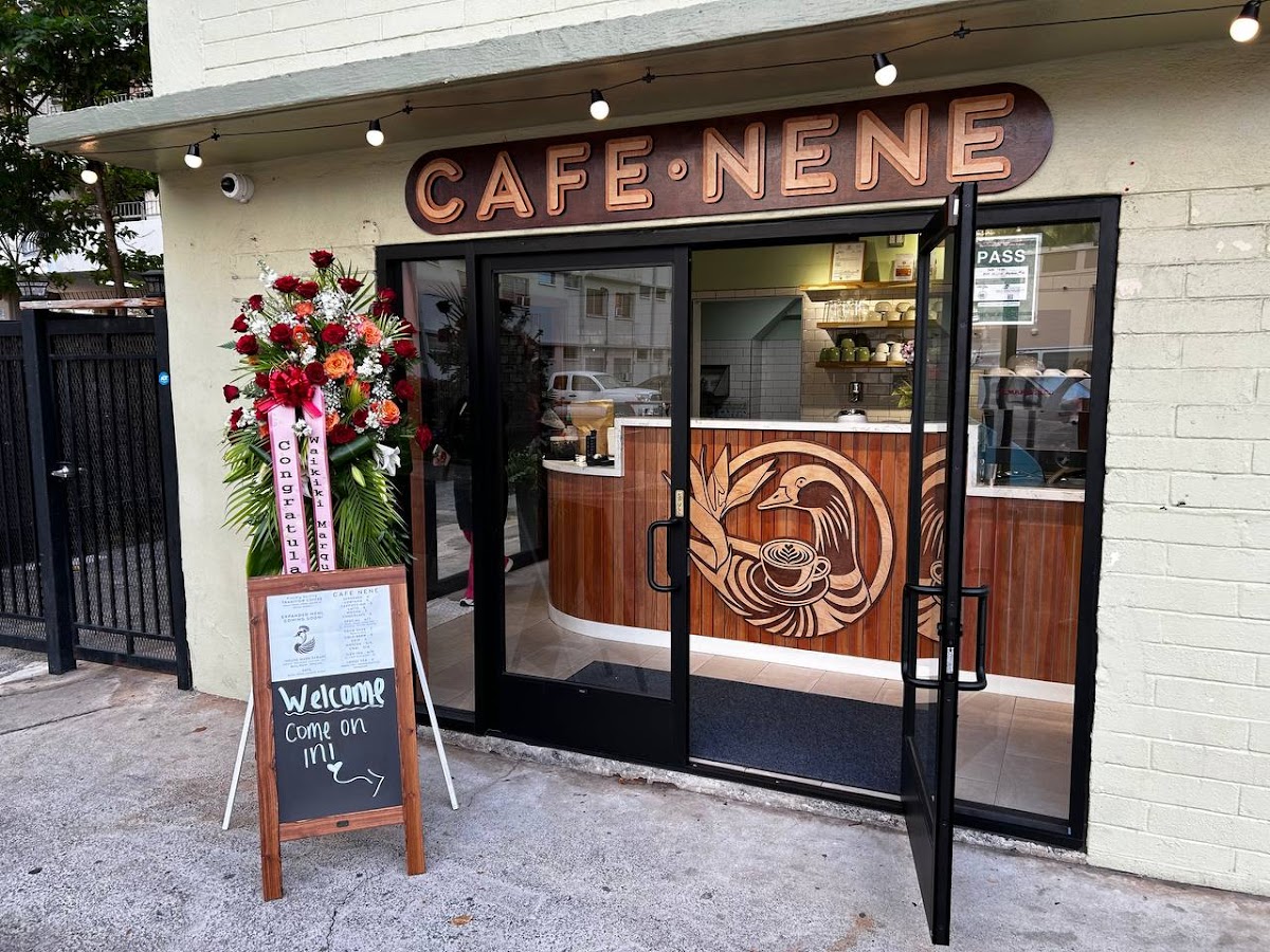 Cafe Nene interior