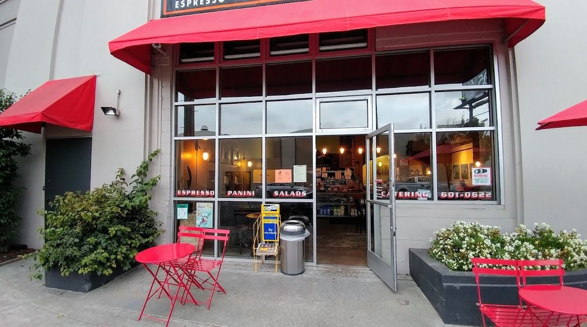 Ruby's Cafe interior